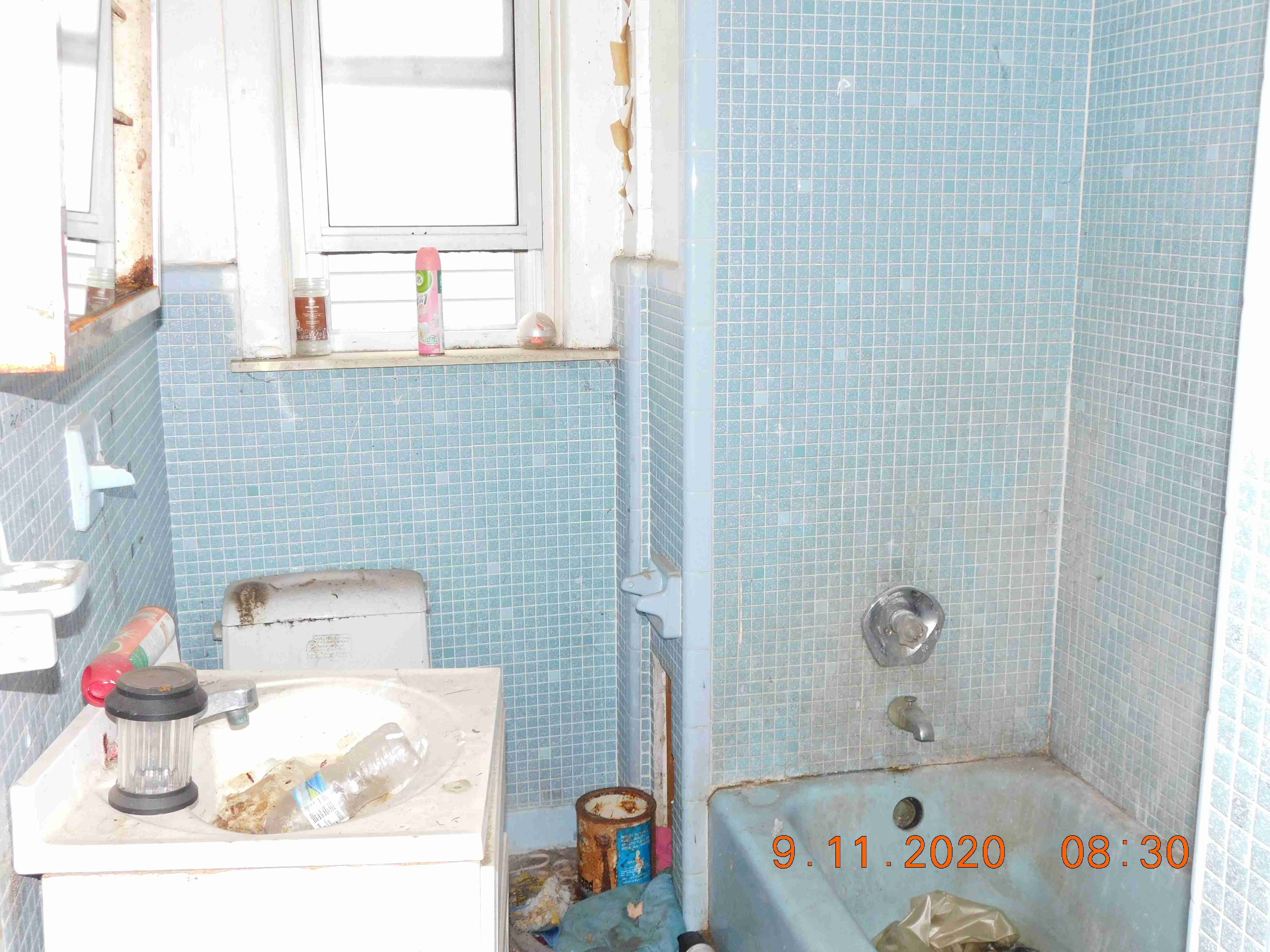 2241 Fullerton (12).jpg